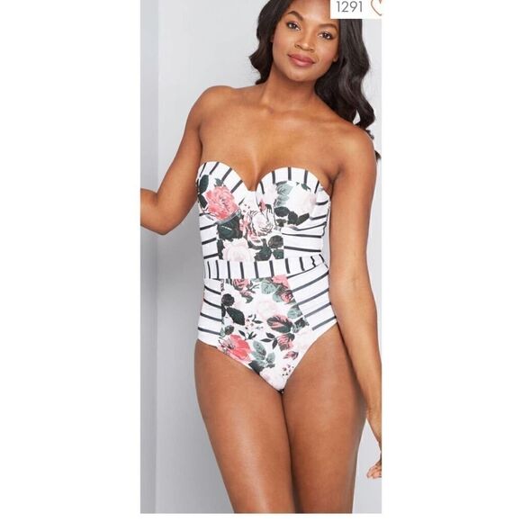 NEW ModCloth The Harper One-Piece Swimsuit Medium - Picture 7 of 7